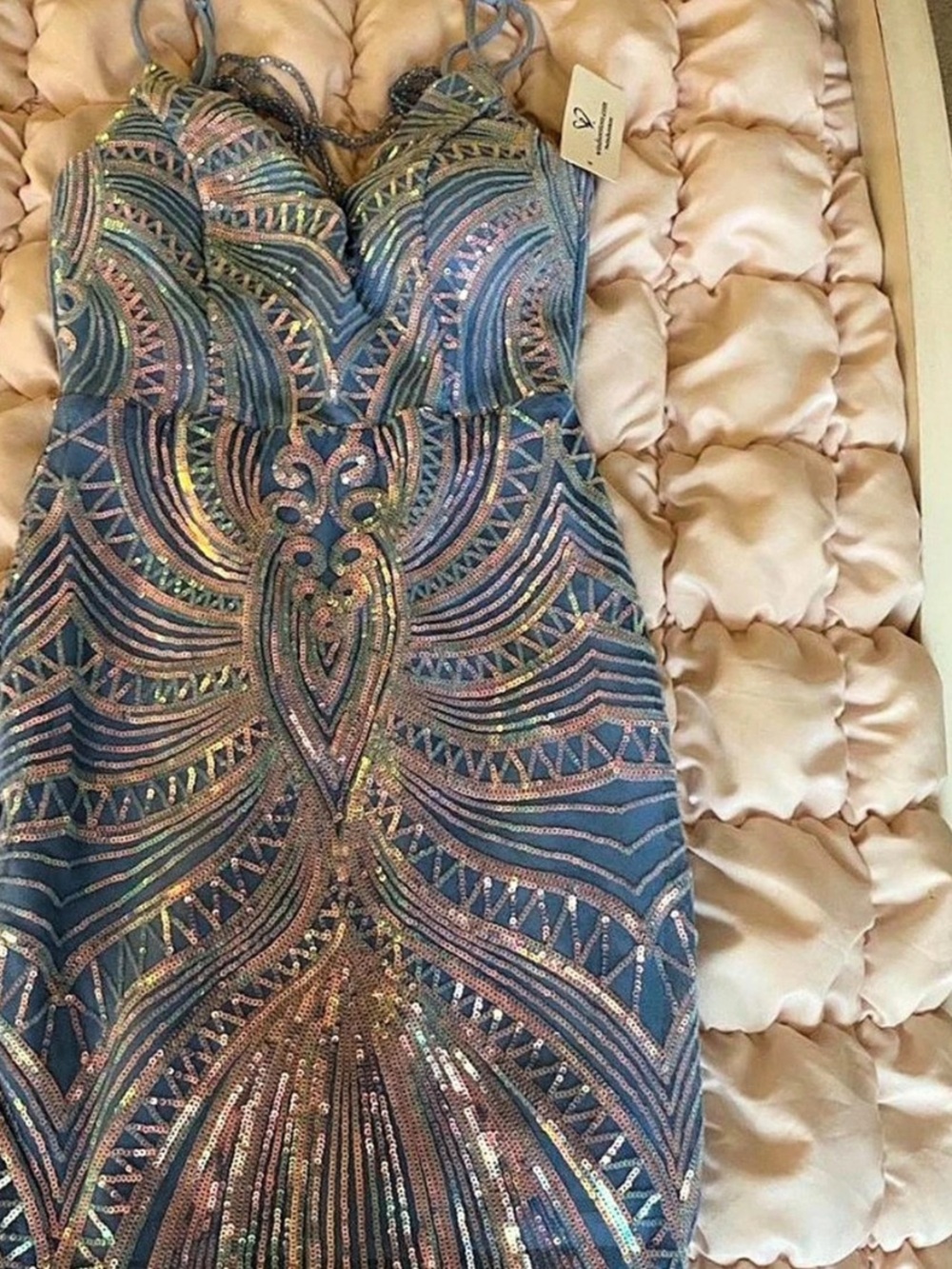 Brand new 
Windsor Acacia Iridescent Sequin Lace-Up Formal Dress